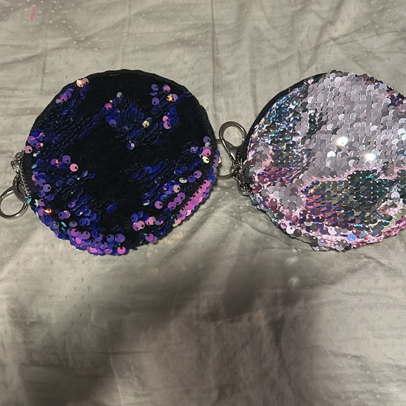 2 Style Lab Sequin Coin Purses with Key Rings - Picture 2 of 6